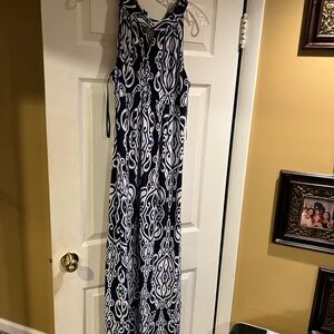 Chic Sleeveless Patterned Dress